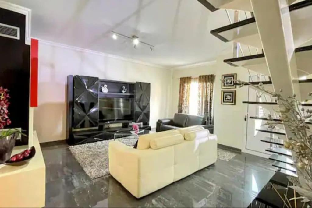 Urban Park House Villa Fajã de Baixo Екстериор снимка